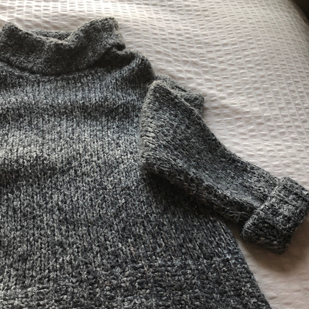Chunky knit turtle neck sweater